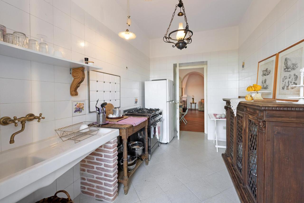 Residenza Stoechas White Apartment Albenga Ngoại thất bức ảnh