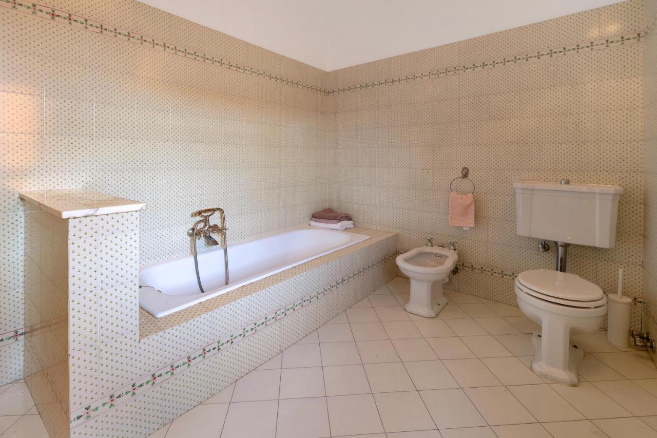 Residenza Stoechas White Apartment Albenga Ngoại thất bức ảnh